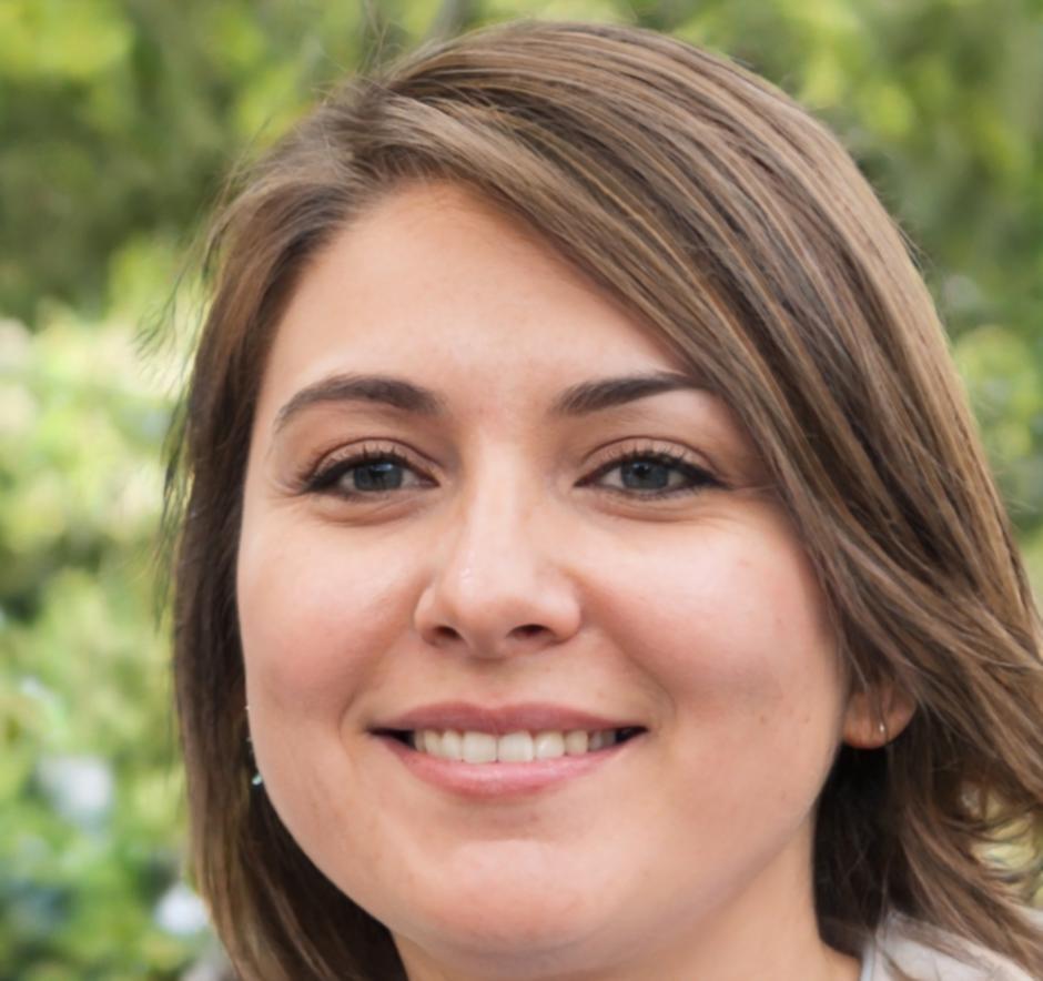 Professional financial advisor Zara Hendricks